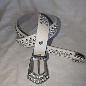 Elegant White Rhinestone Belt Western Bling SM/34in